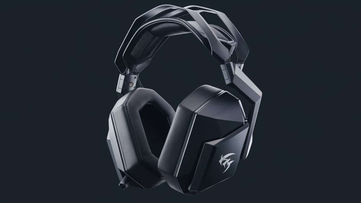 Casque gaming noir futuriste