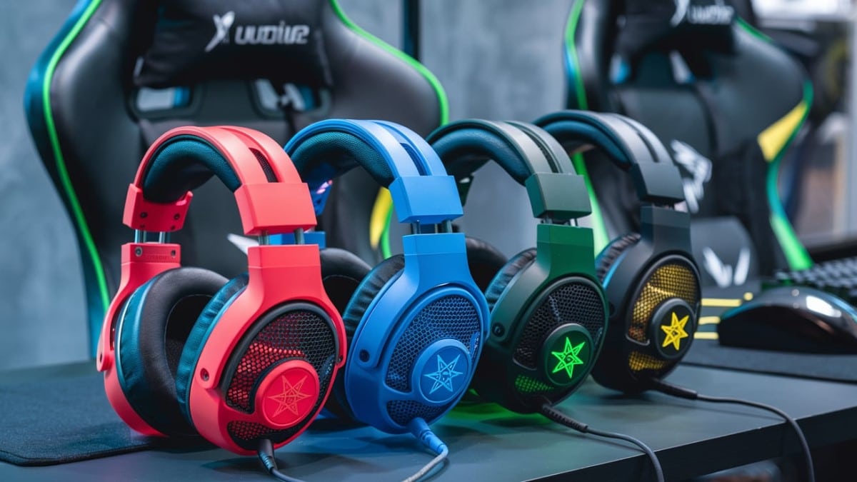 Casques de gaming colorés